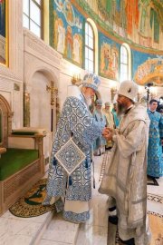 Фото 4 - Архиерейская хиротония архимандрита Макария (Ющенко) во епископа Горноалтайского и Чемальского.