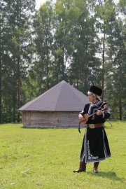 Фото 7 - Республиканский фестиваль национальных видов спорта, приуроченный к Международному дню коренных народов мира прошел в Республике Алтай