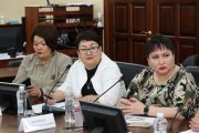 Фото 2 - Глава Республики Алтай провел заседание совета по алтайскому языку