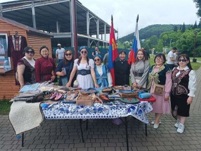 Монгольская делегация приняла участие в праздновании Дня России в Горно-Алтайске