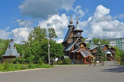 C праздником Святой Троицы!