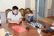 Фото 10 - В Доме Дружбы народов прошла выставка книг на челканском языке и мастер-класс по народной игре «Алтай шатра».