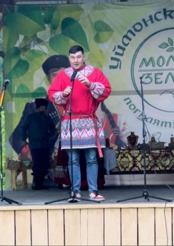На фестивале «Родники Алтая» Дом Дружбы народов и Центр казачьей культуры «Казачья застава»