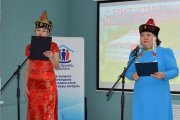 Фото 1 - Праздник «Белого месяца» собрал под одной крышей представителей разных народов Республики Алтай